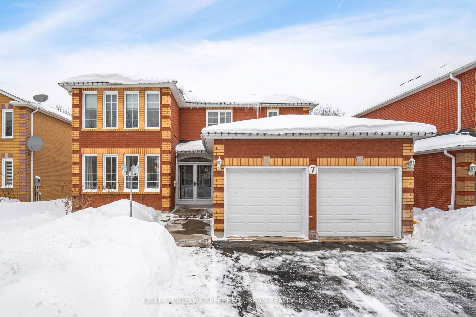 Detached House for sale at 7 Holmes Crescent, Ajax, Central, L1T 3R6 - MLS: E11980433