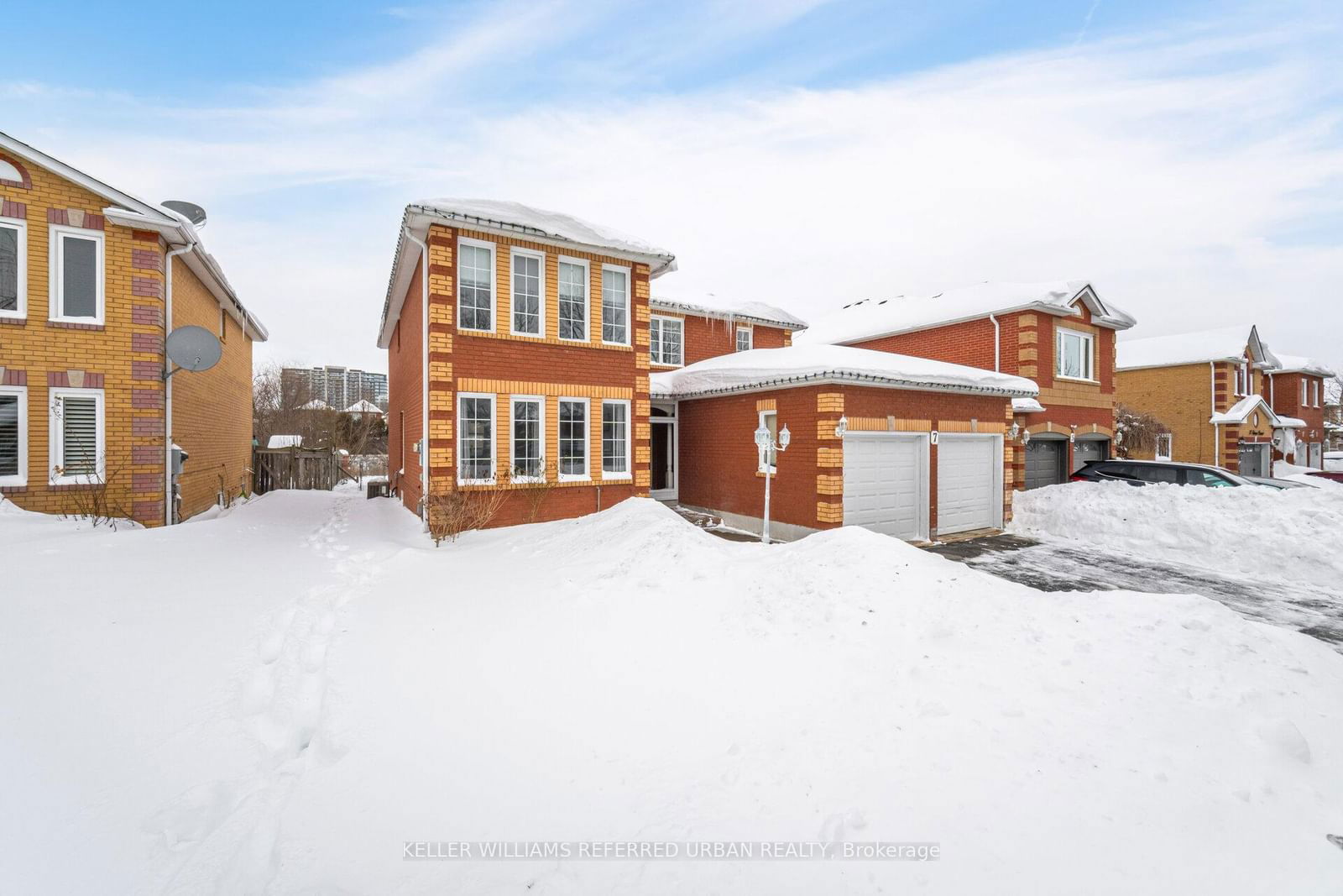 Detached House for sale at 7 Holmes Crescent, Ajax, Central, L1T 3R6 - MLS: E11980433