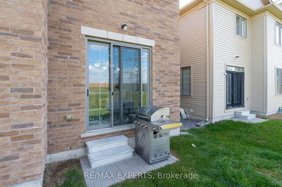 324 Windfields Farm Dr, Oshawa - Windfields image-0-4