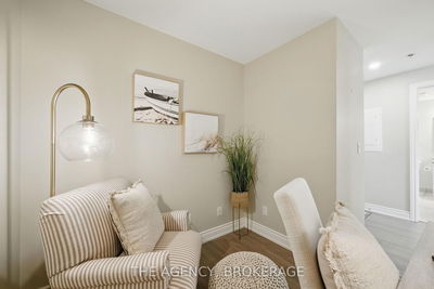 Unit 315 — 21 Brookhouse Dr, Clarington - Newcastle image-0-3