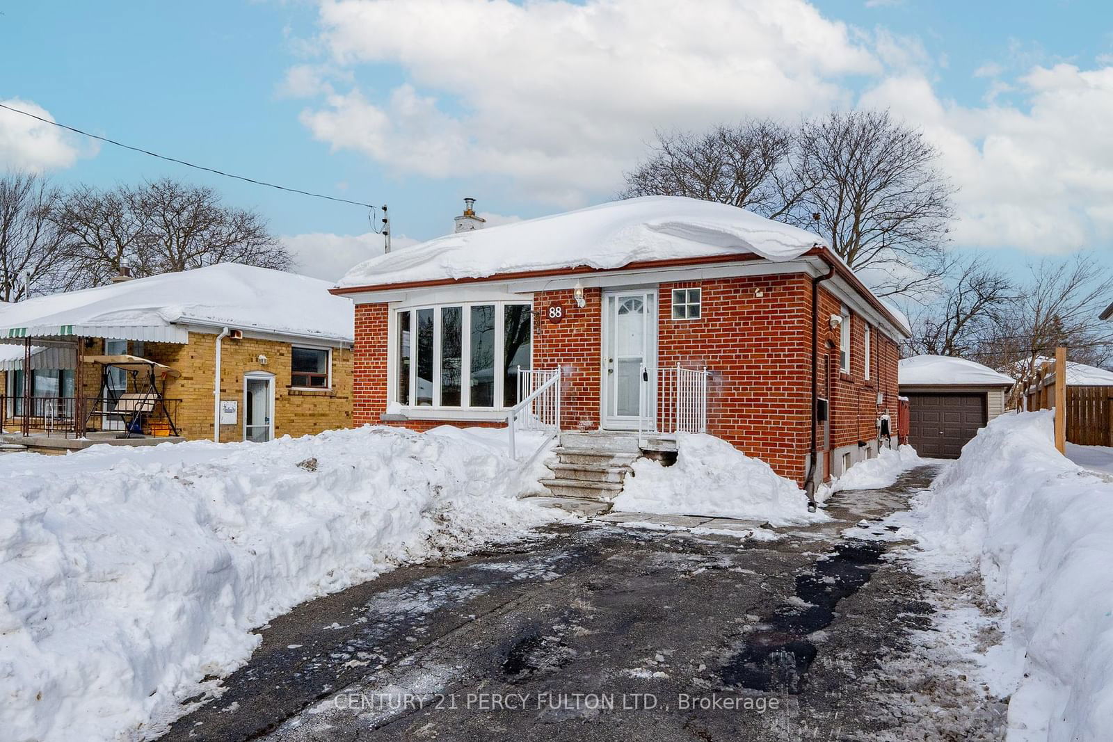 Detached House for sale at 88 Southampton Drive, Toronto, Eglinton East, M1K 4V7 - MLS: E11981953