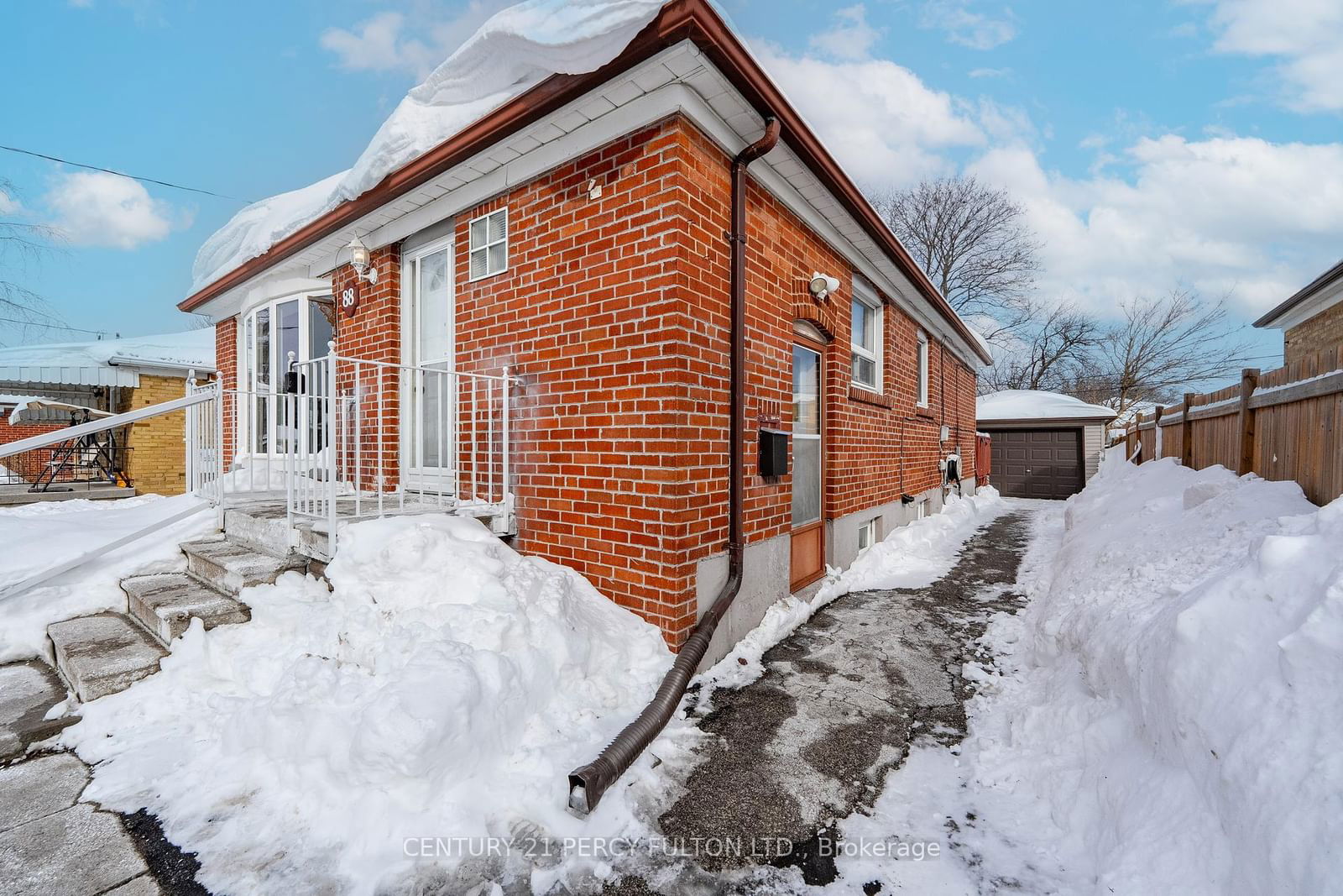 Detached House for sale at 88 Southampton Drive, Toronto, Eglinton East, M1K 4V7 - MLS: E11981953