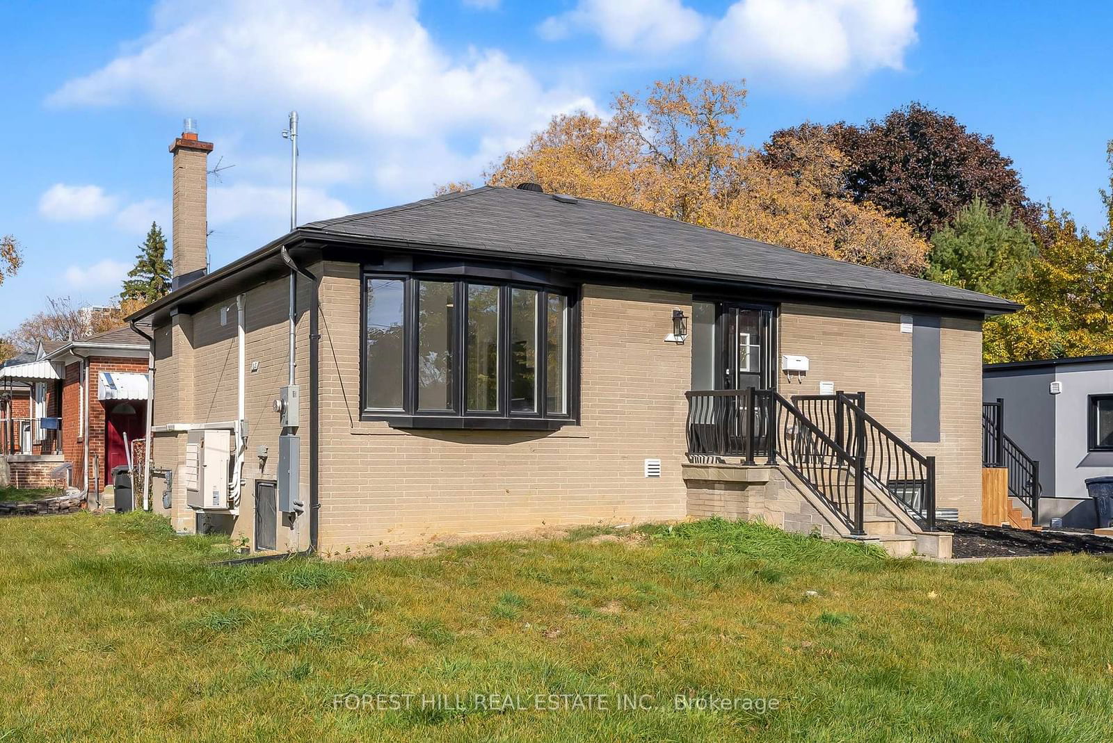 Building at 105 Galloway Road, Toronto, West Hill