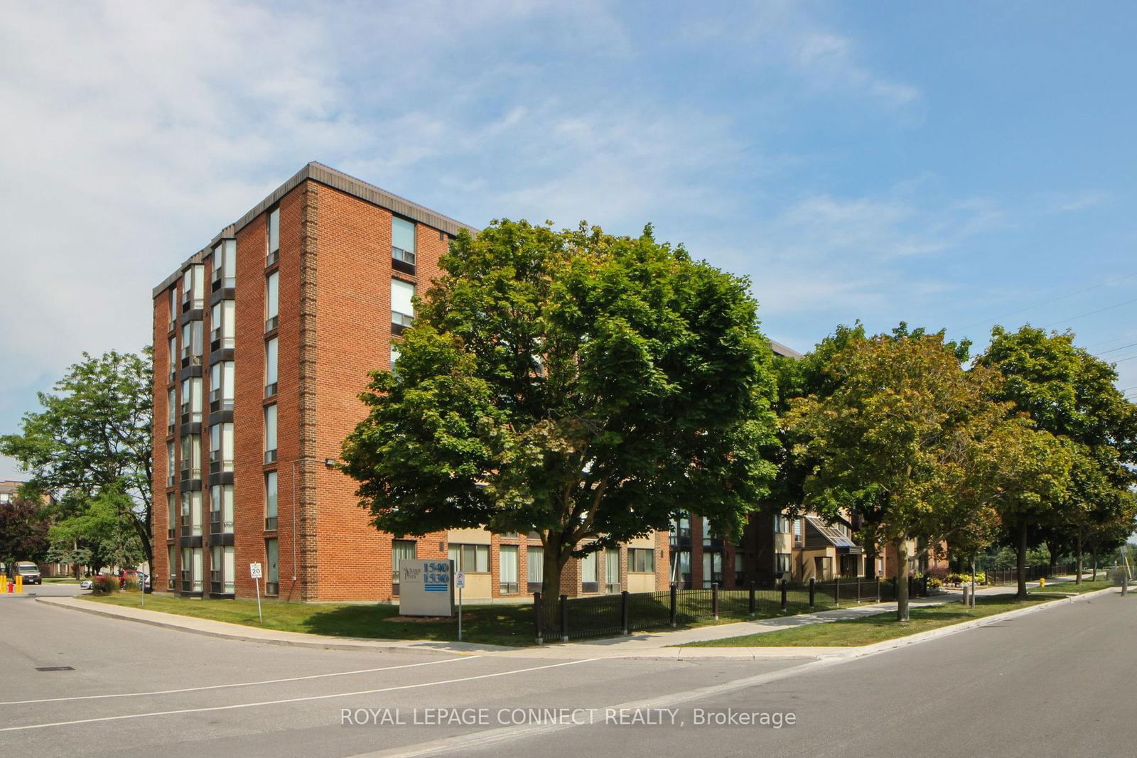 Condo for sale at 408-1540 Pickering Pkwy, Pickering, Town Centre, L1V 3V9 - MLS: E11982393