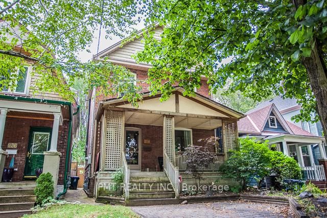 Detached House sold at 238 Woodfield Road, Toronto, Greenwood-Coxwell, M4L 2W7 - MLS: E11982572