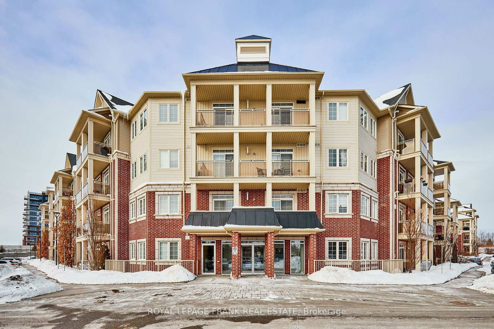 Condo for sale at 112-84 Aspen Springs Drive, Clarington, Bowmanville, L1C 0V3 - MLS: E11982807