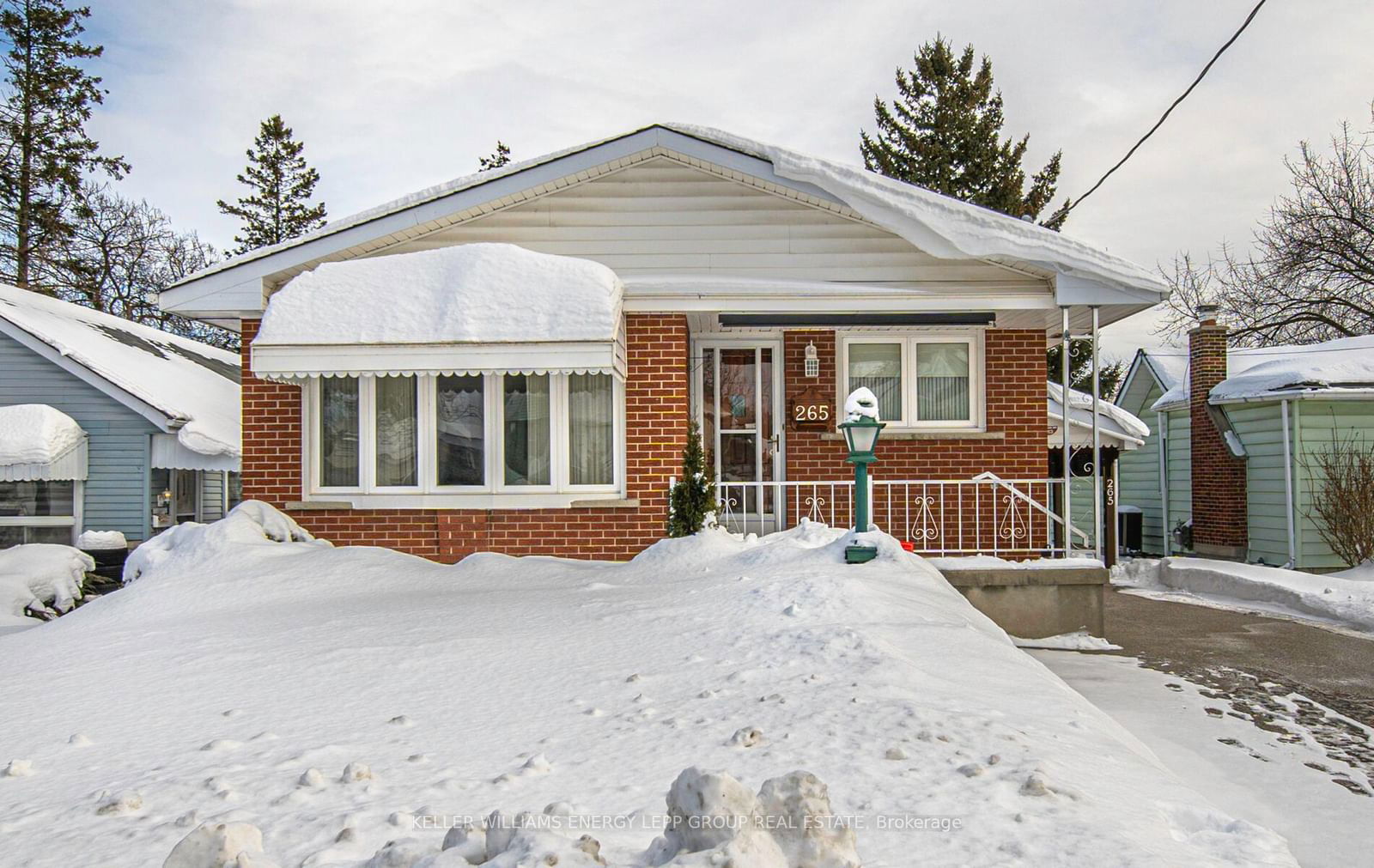 Detached House for sale at 265 Gibbons Street, Oshawa, McLaughlin, L1J 4Y5 - MLS: E11982966