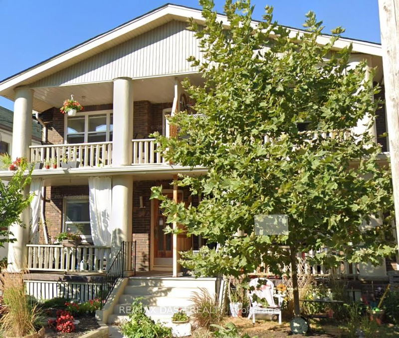 home for lease on Upper-38 Hammersmith Avenue