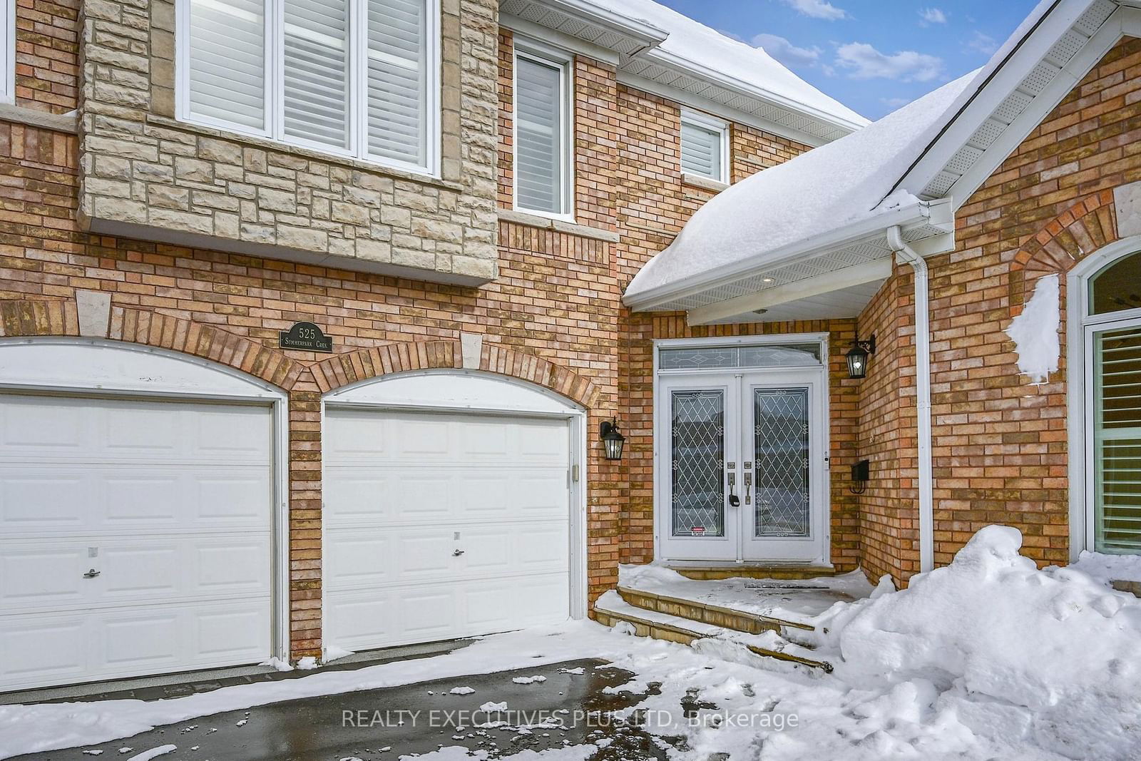 Detached House for sale at 525 Summerpark Crescent, Pickering, Amberlea, L1V 7A7 - MLS: E11983276