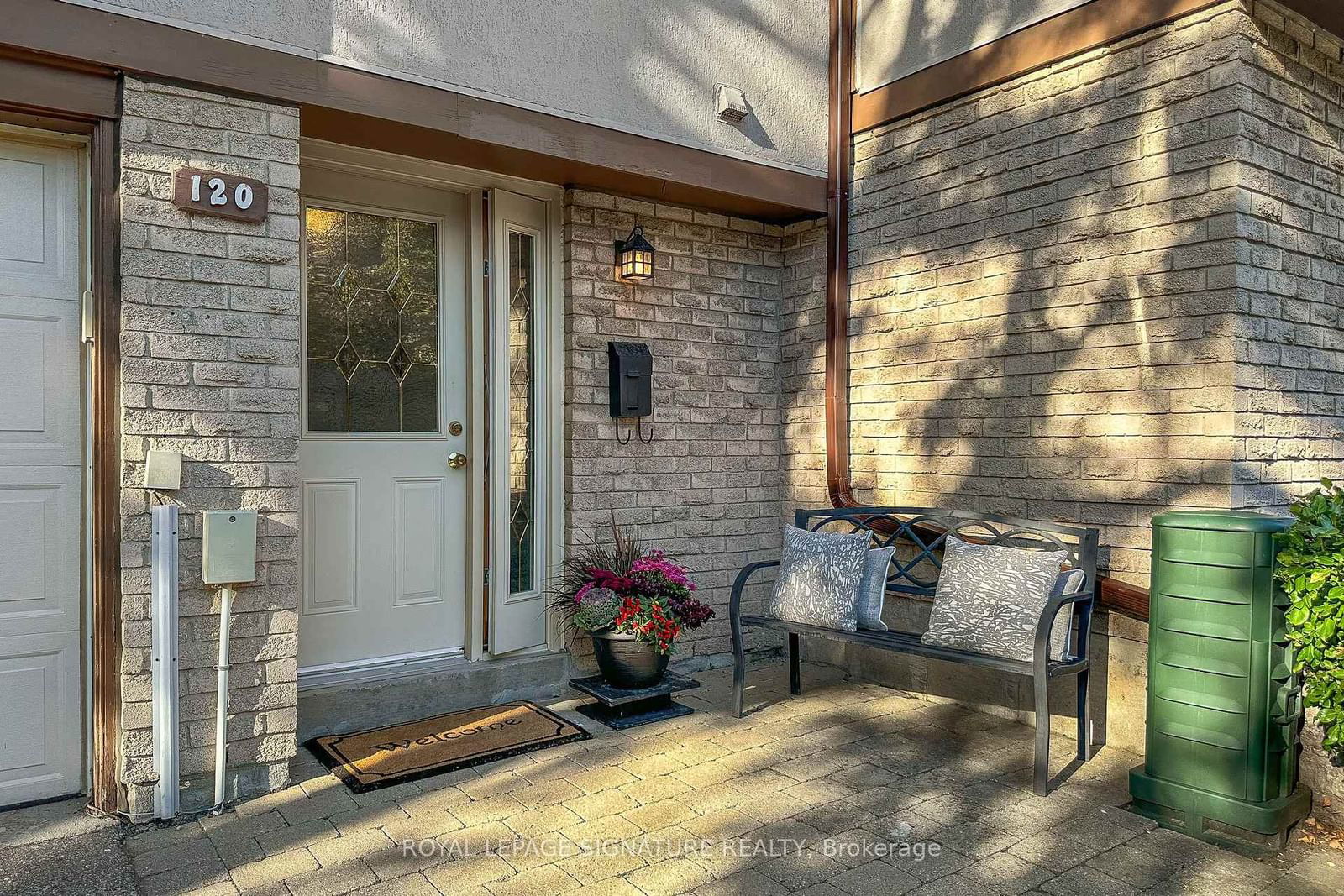 Townhouse for sale at 120-24 Fundy Bay Boulevard, Toronto, Steeles, M1W 3A4 - MLS: E11983283