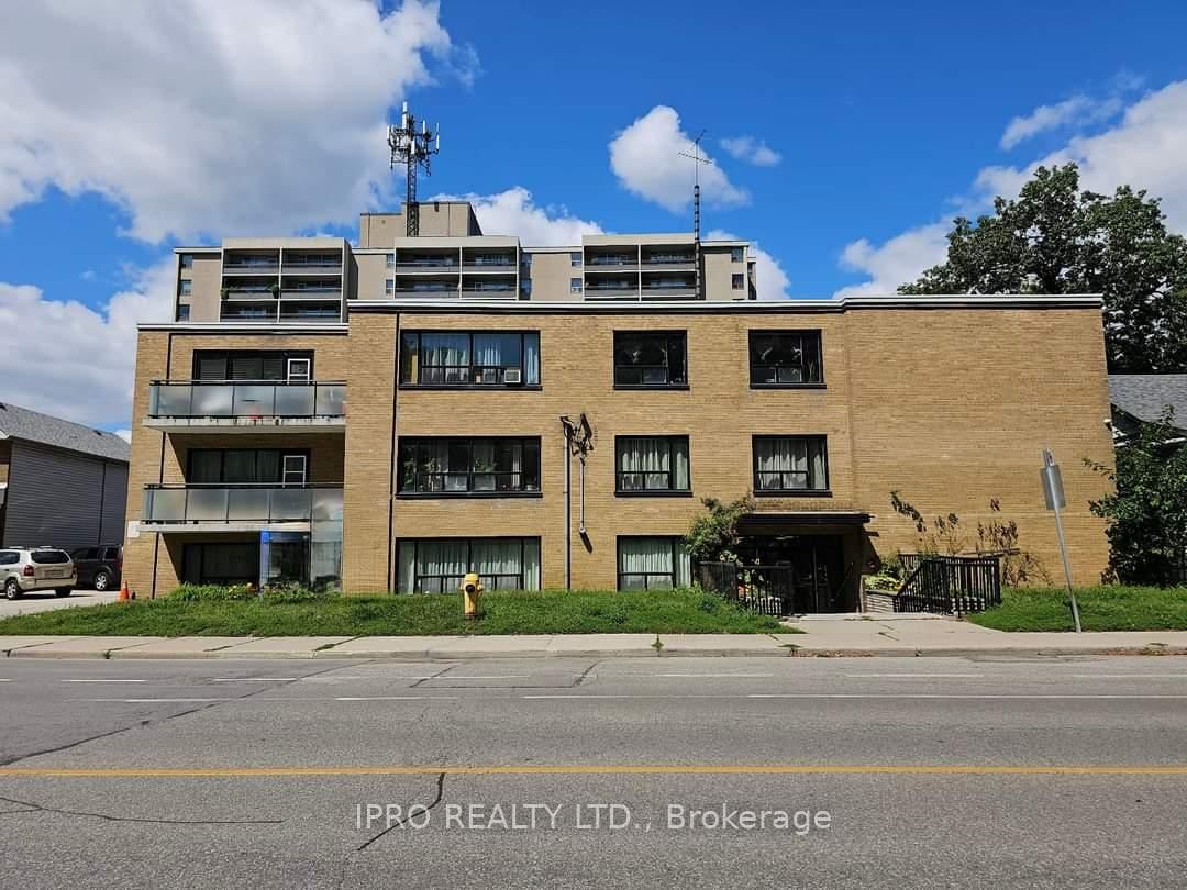 Semi-Detached House leased at 302-20 Cosburn Avenue, Toronto, Danforth Village-East York, M4K 2E7 - MLS: E11983313