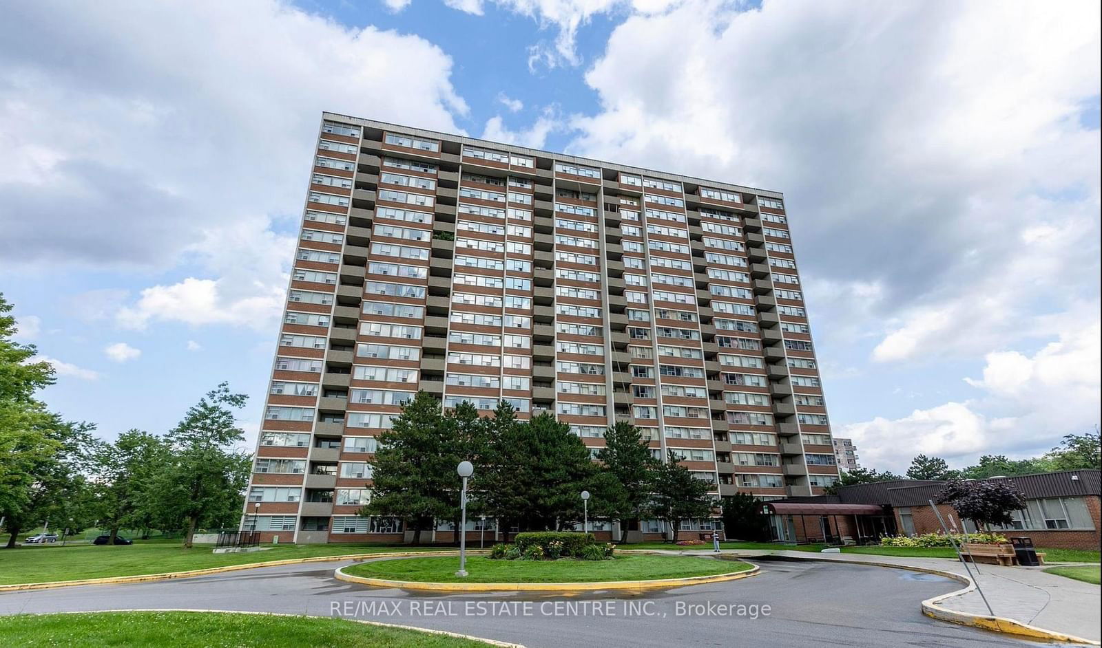 Condo for lease at 308-45 Silver Springs Boulevard, Toronto, L'Amoreaux, M1V 1R2 - MLS: E11983711