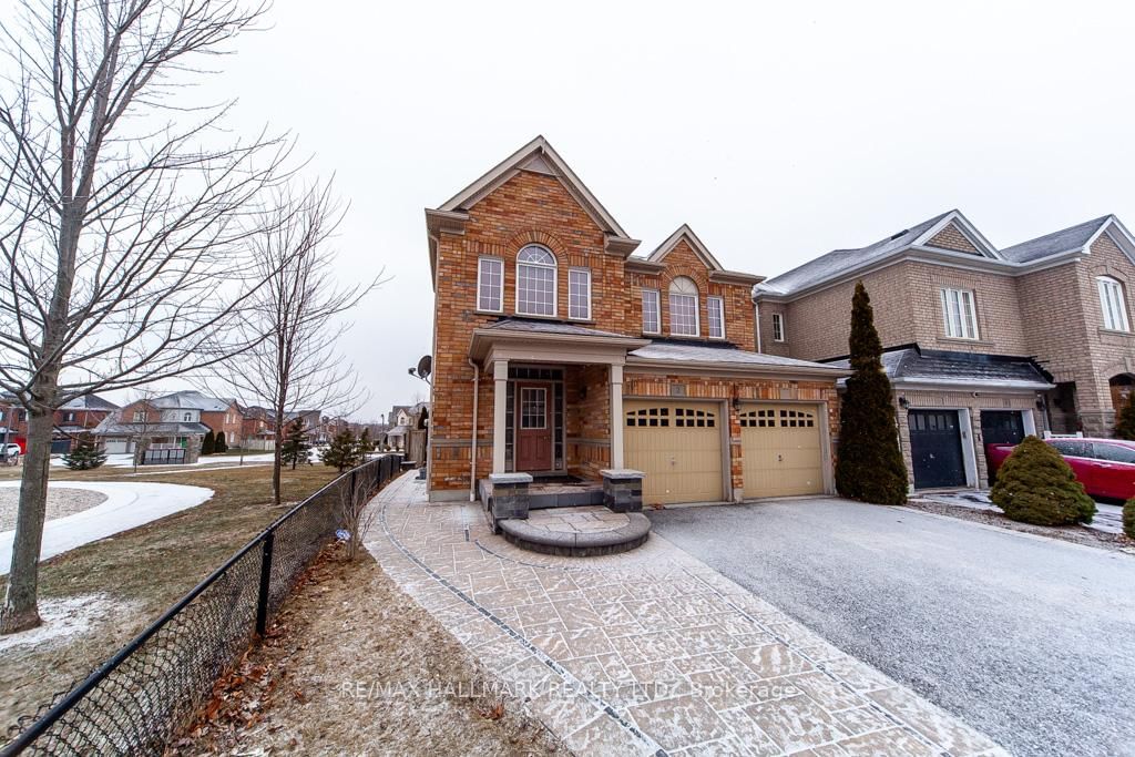 Detached House for lease at 2 Decourcy Ireland Circle, Ajax, Northeast Ajax, L1T 0K5 - MLS: E11983893