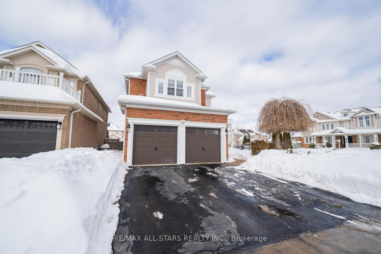 Detached House for sale at 10 Woodlands Avenue, Whitby, Pringle Creek, L1R 2S9 - MLS: E11984177