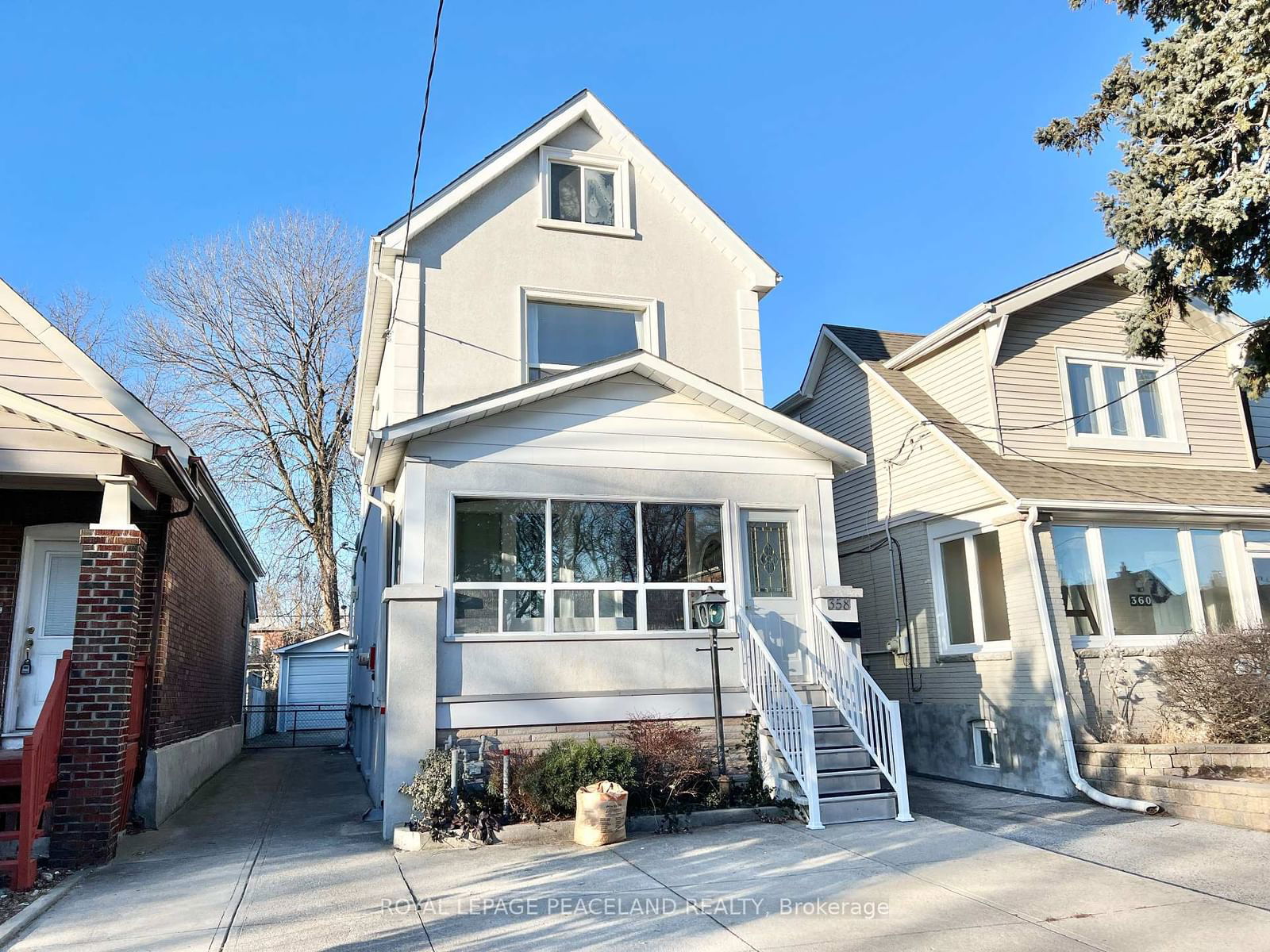 Detached House for lease at 358 Monarch Park Avenue, Toronto, Danforth Village-East York, M4J 4T3 - MLS: E11984298