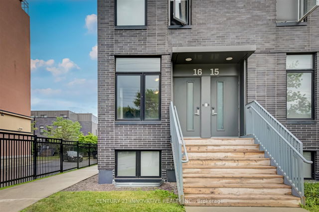 16 - 1720 Simcoe Street