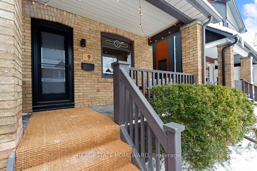 Detached House for sale at 9 Bertmount Avenue, Toronto, South Riverdale, M4M 2X8 - MLS: E11984716