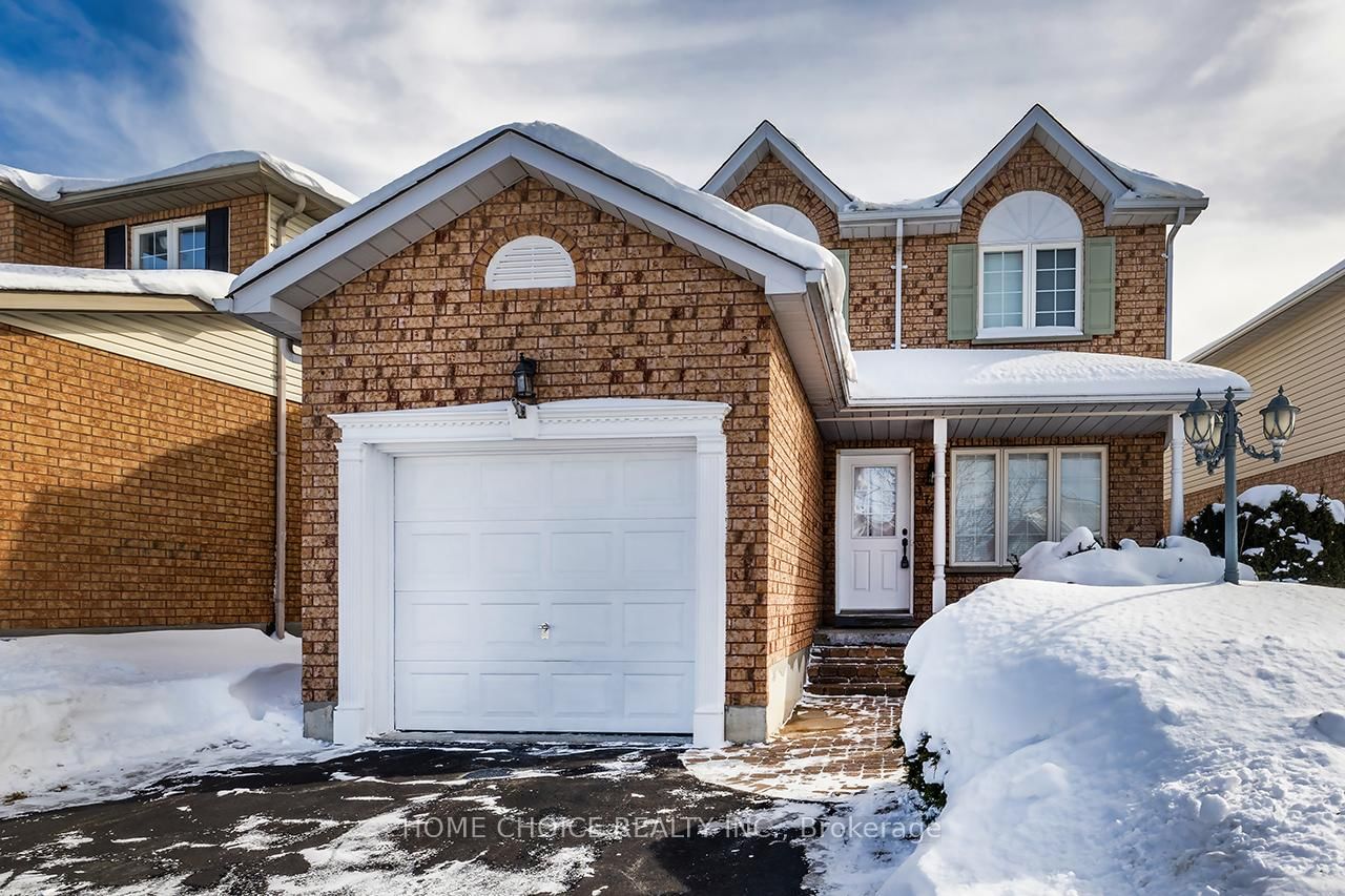 Detached House sold at 1753 Mcgill Court, Oshawa, Samac, L1G 8A3 - MLS: E11984750