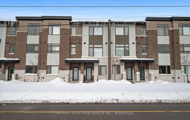 209 - 250 FINCH Avenue