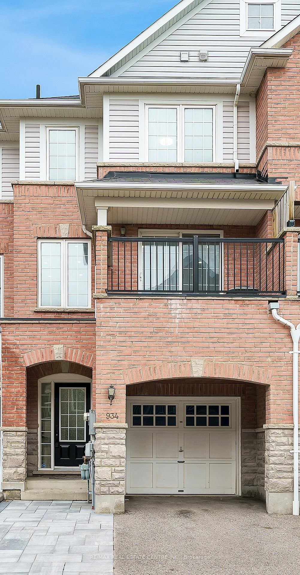 Townhouse for sale at 934 Audley Road, Ajax, Central East, L1Z 0K6 - MLS: E11985780