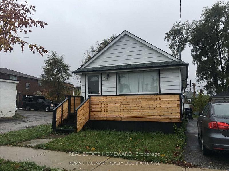 Detached House for sale at 2 Marsh Road, Toronto, Clairlea-Birchmount, M1K 1Y7 - MLS: E11986583