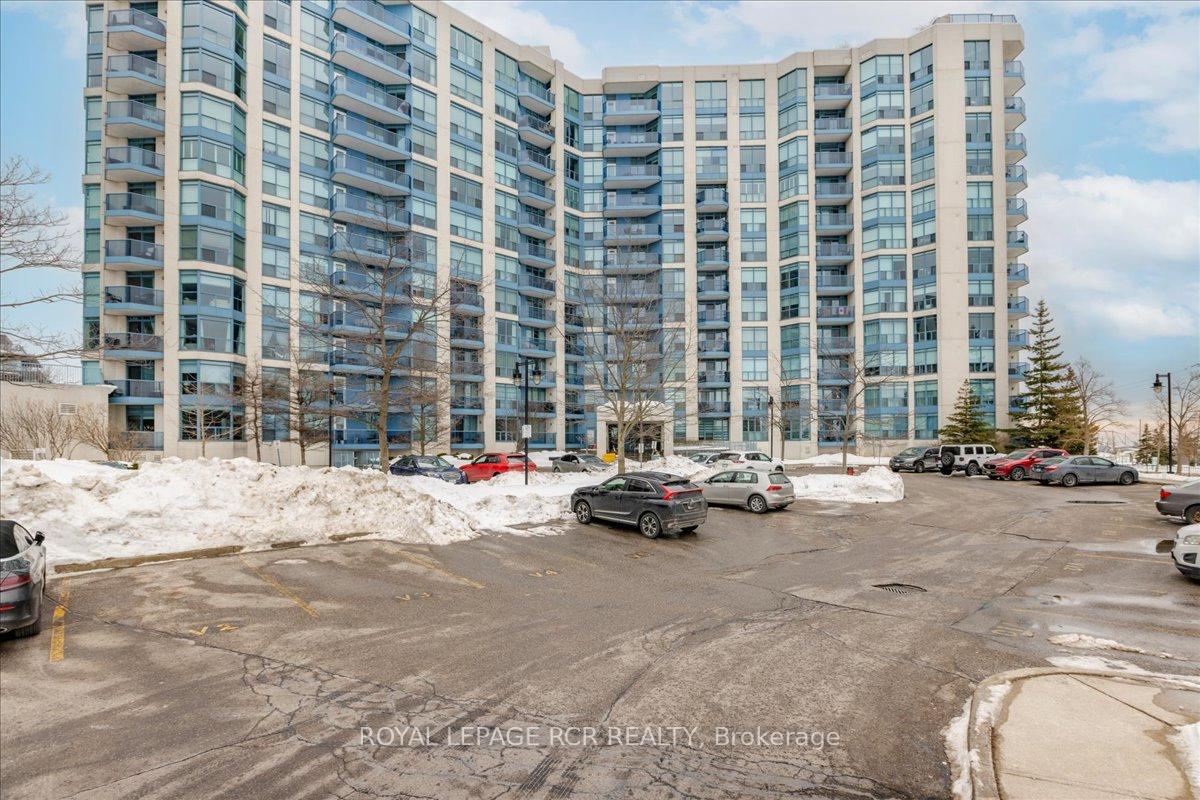 Condo sold at 415-340 Watson Street, Whitby, Port Whitby, L1N 9G1 - MLS: E11986676