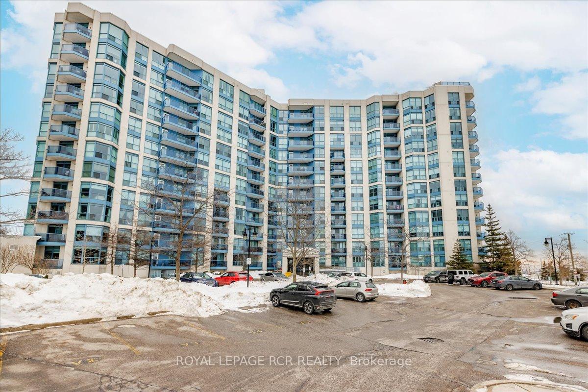 Condo sold at 415-340 Watson Street, Whitby, Port Whitby, L1N 9G1 - MLS: E11986676