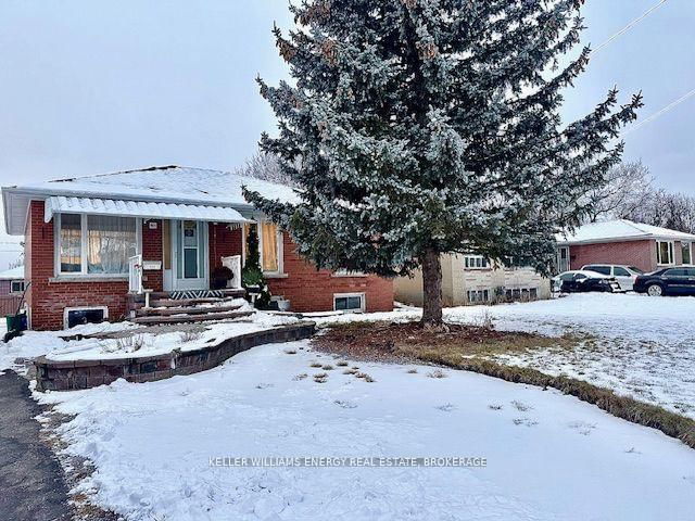 Bsmt - 448 Macaulay Street