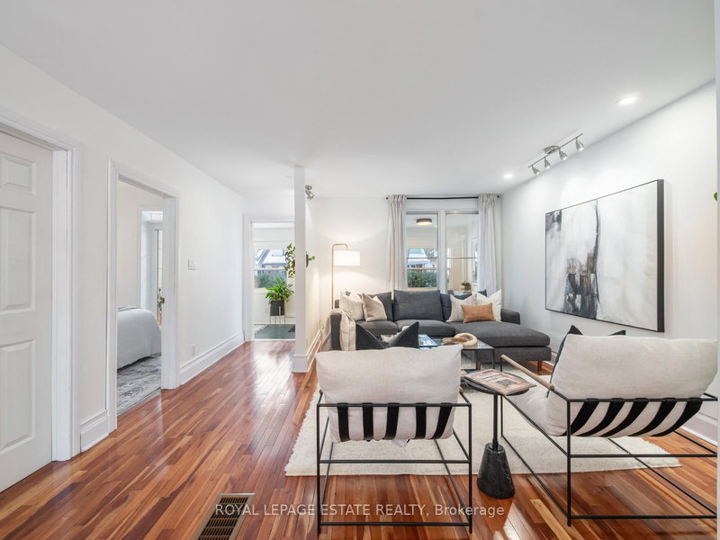 116 Hannaford St, Toronto, M4E 3H1 | Image 3