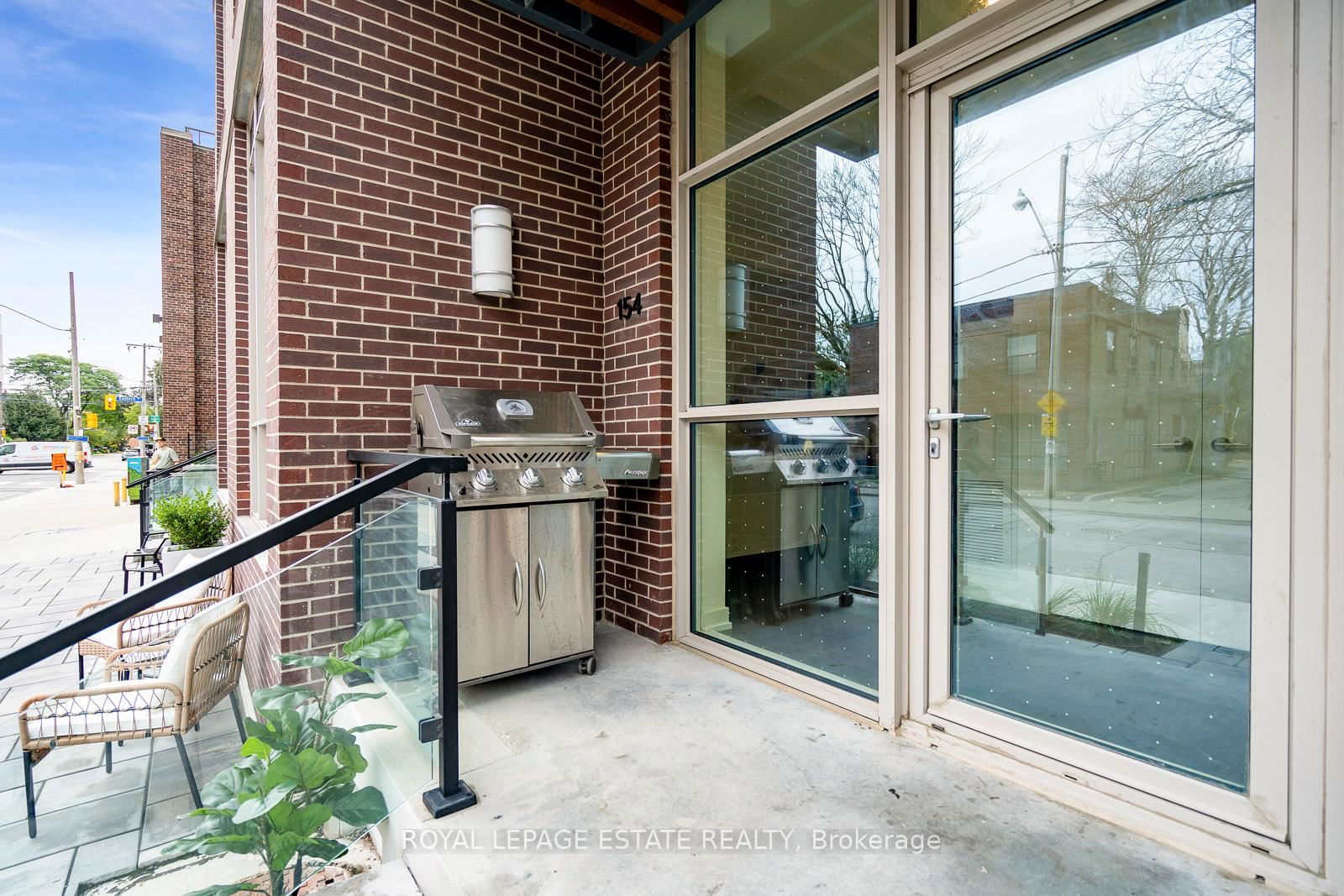 Townhouse for sale at 154 Logan Avenue, Toronto, South Riverdale, M4M 2N3 - MLS: E11989120