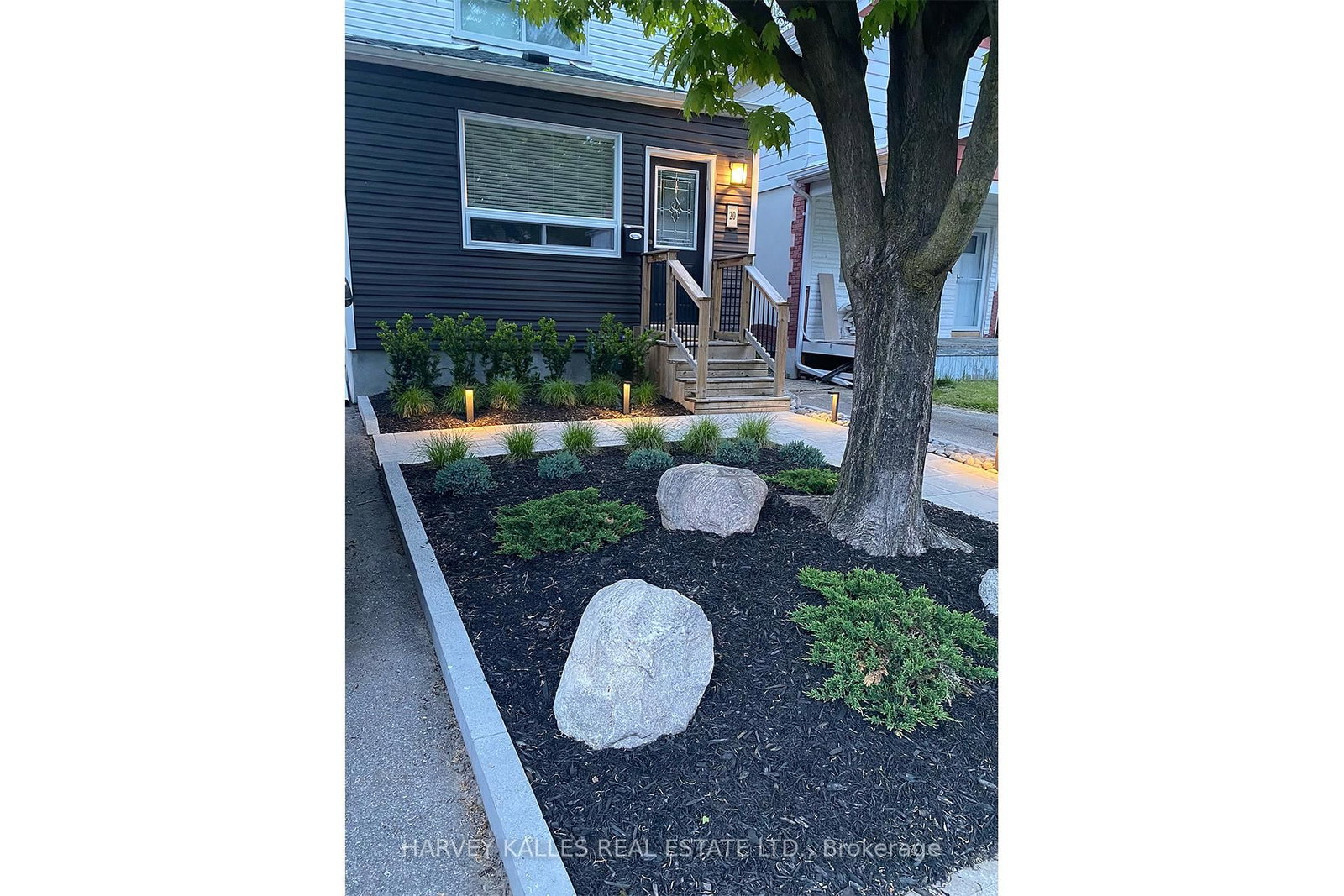 Listing Image 3