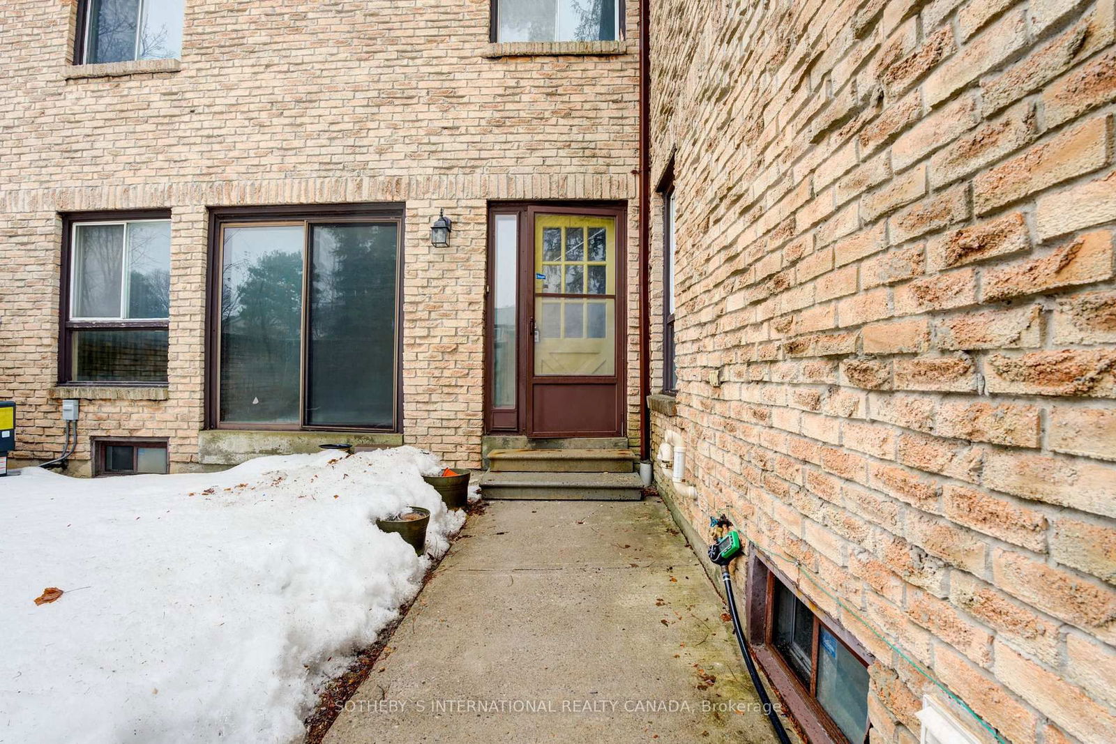 Townhouse for sale at 5-123 Burrows Hall Boulevard, Toronto, Malvern, M1B 1Z7 - MLS: E11989387