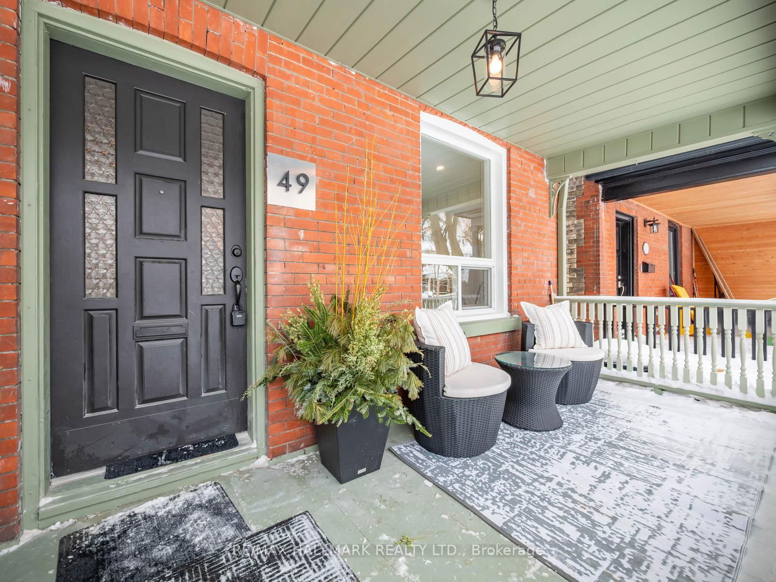 Semi-Detached House sold at 49 Dearbourne Avenue, Toronto, North Riverdale, M4K 1M6 - MLS: E11989439