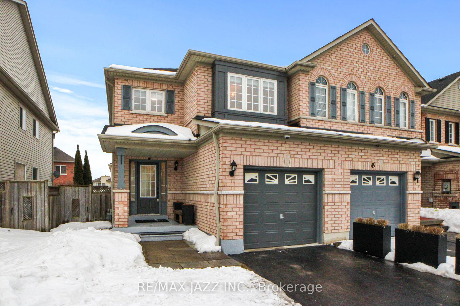 Townhouse for sale at 47 Macmillan Avenue, Whitby, Pringle Creek, L1R 3H3 - MLS: E11989660