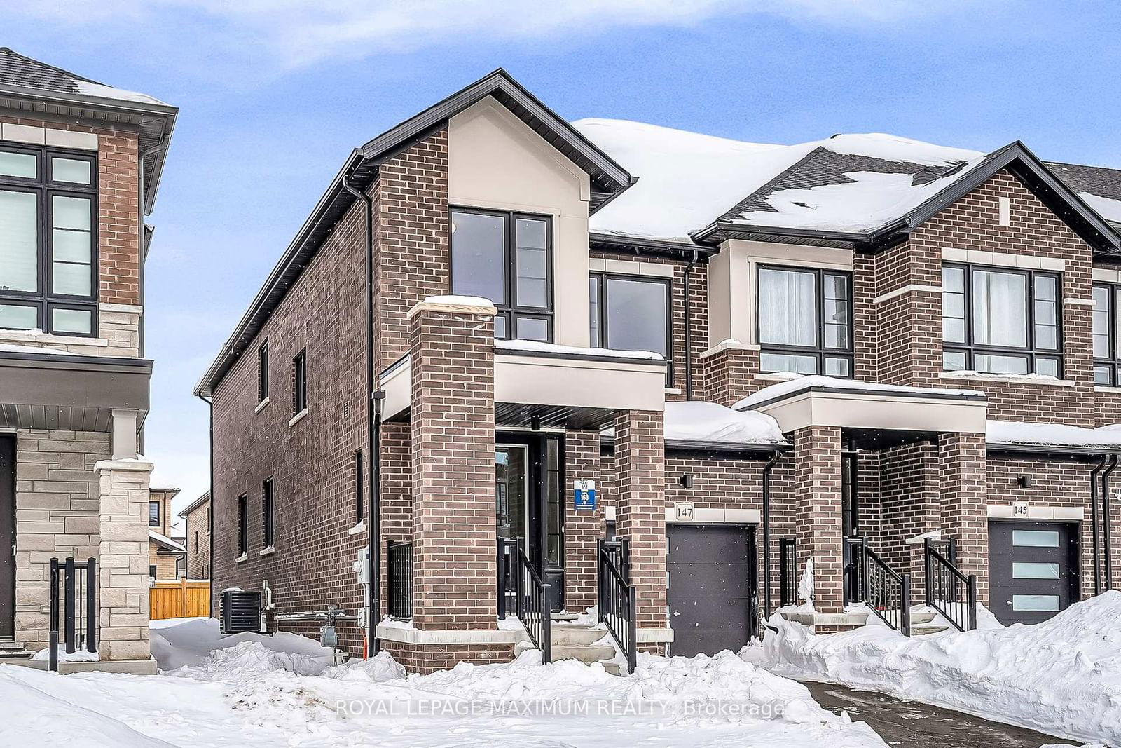 Townhouse for sale at 147 Closson Drive, Whitby, Rural Whitby, L1P 0M7 - MLS: E11989822