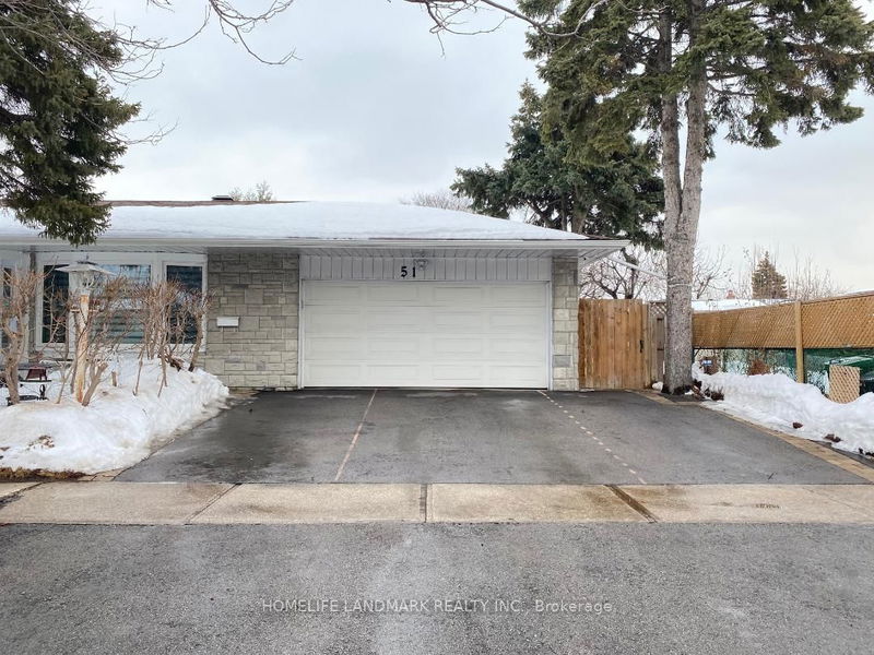 home for lease on Lower #2-51 Tidworth Square