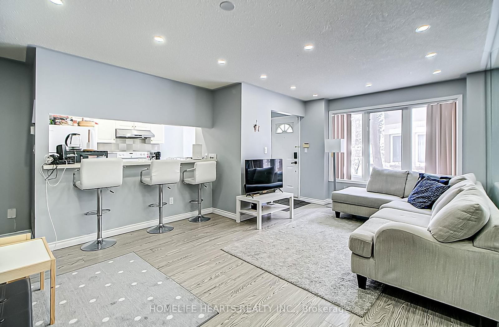 Townhouse for lease at 911-29 Rosebank Drive, Toronto, Malvern, M1B 5Y7 - MLS: E11990707