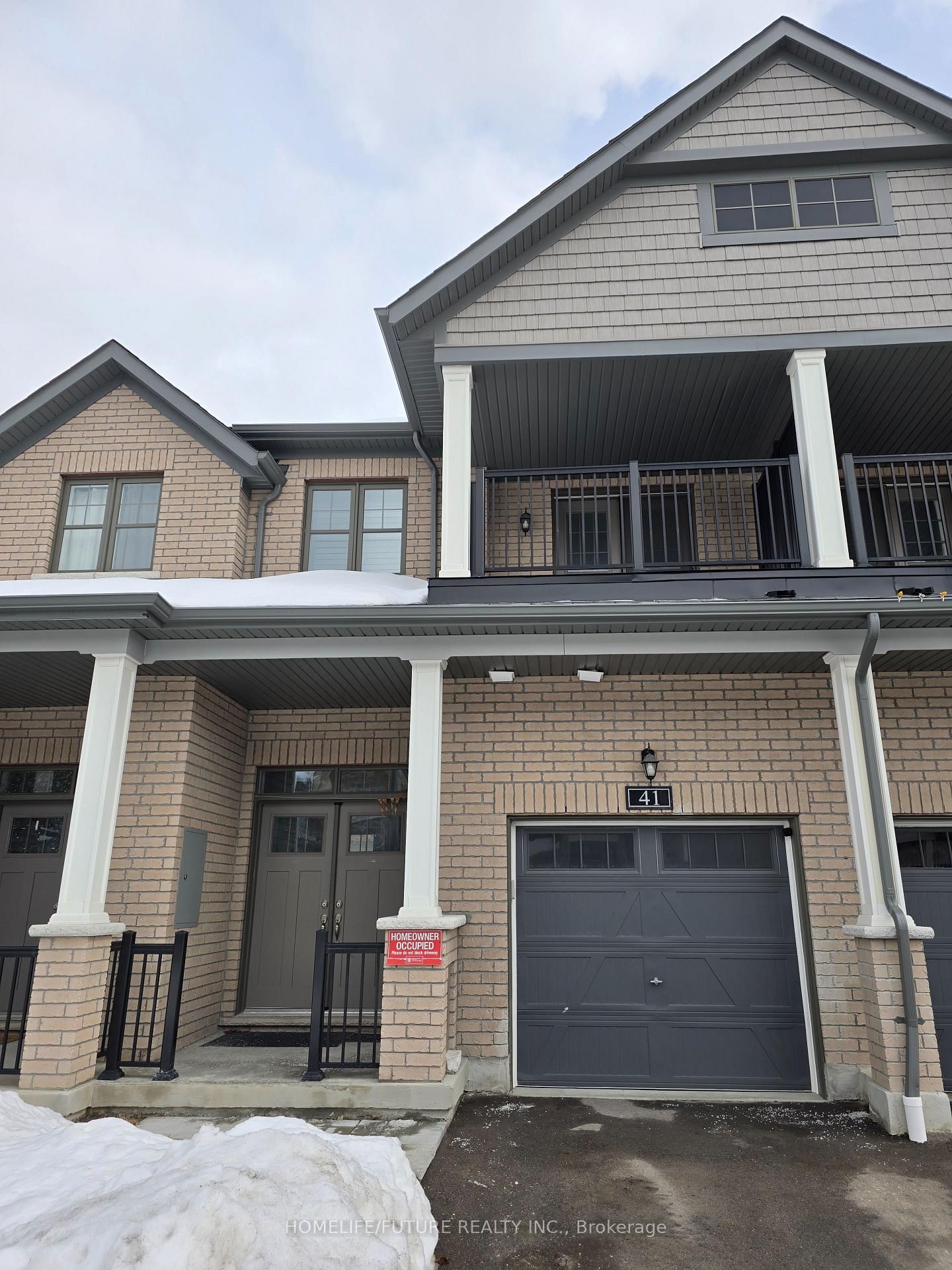 Townhouse for lease at 41 Sutcliffe Drive, Whitby, Rolling Acres, L1R 0R1 - MLS: E11990796