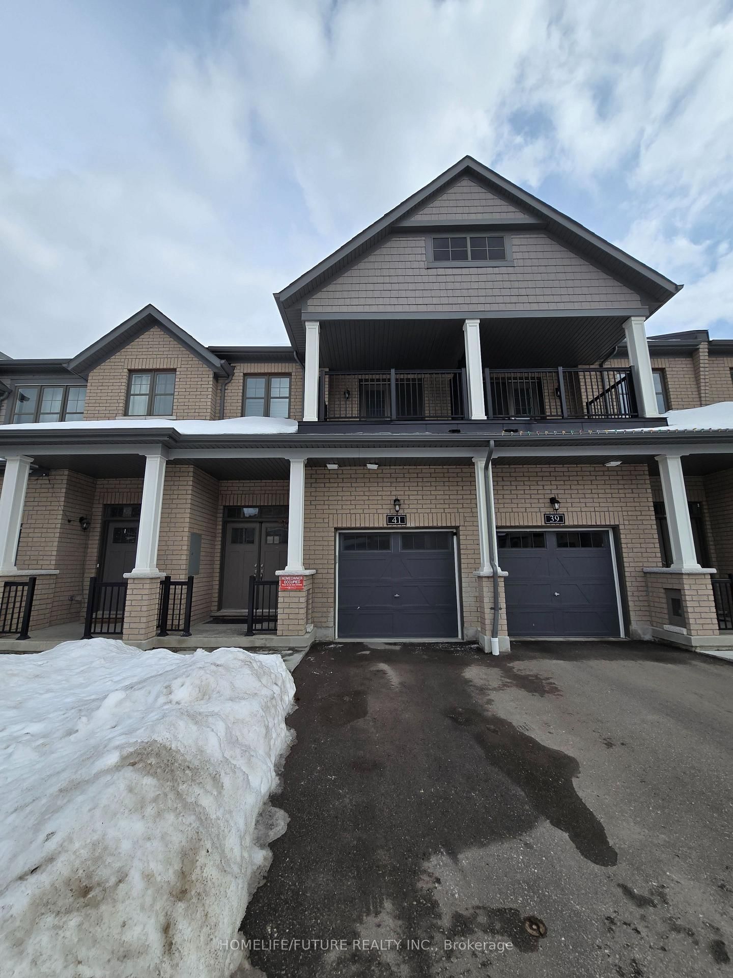 Townhouse for lease at 41 Sutcliffe Drive, Whitby, Rolling Acres, L1R 0R1 - MLS: E11990796