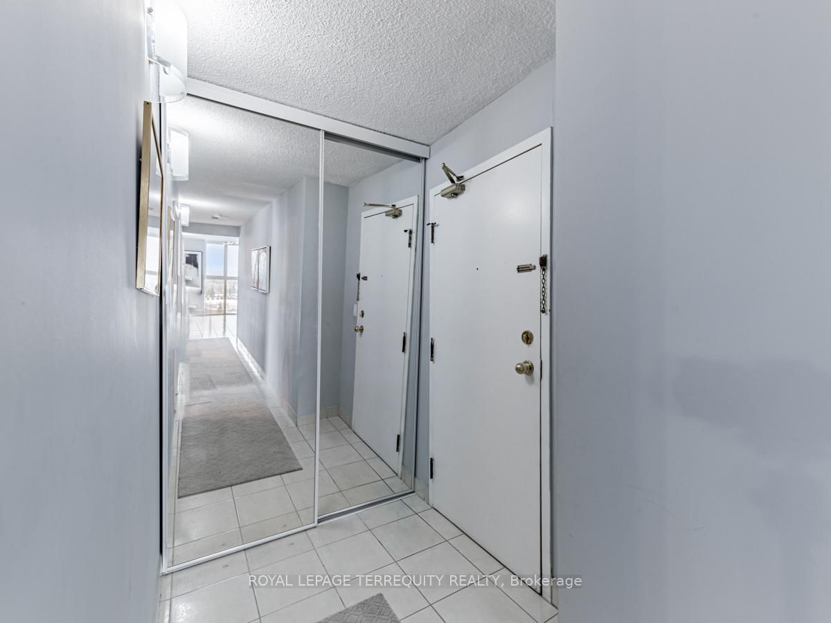 Condo sold at 1105-90 Dale Avenue, Toronto, Guildwood, M1J 3N4 - MLS: E11991127