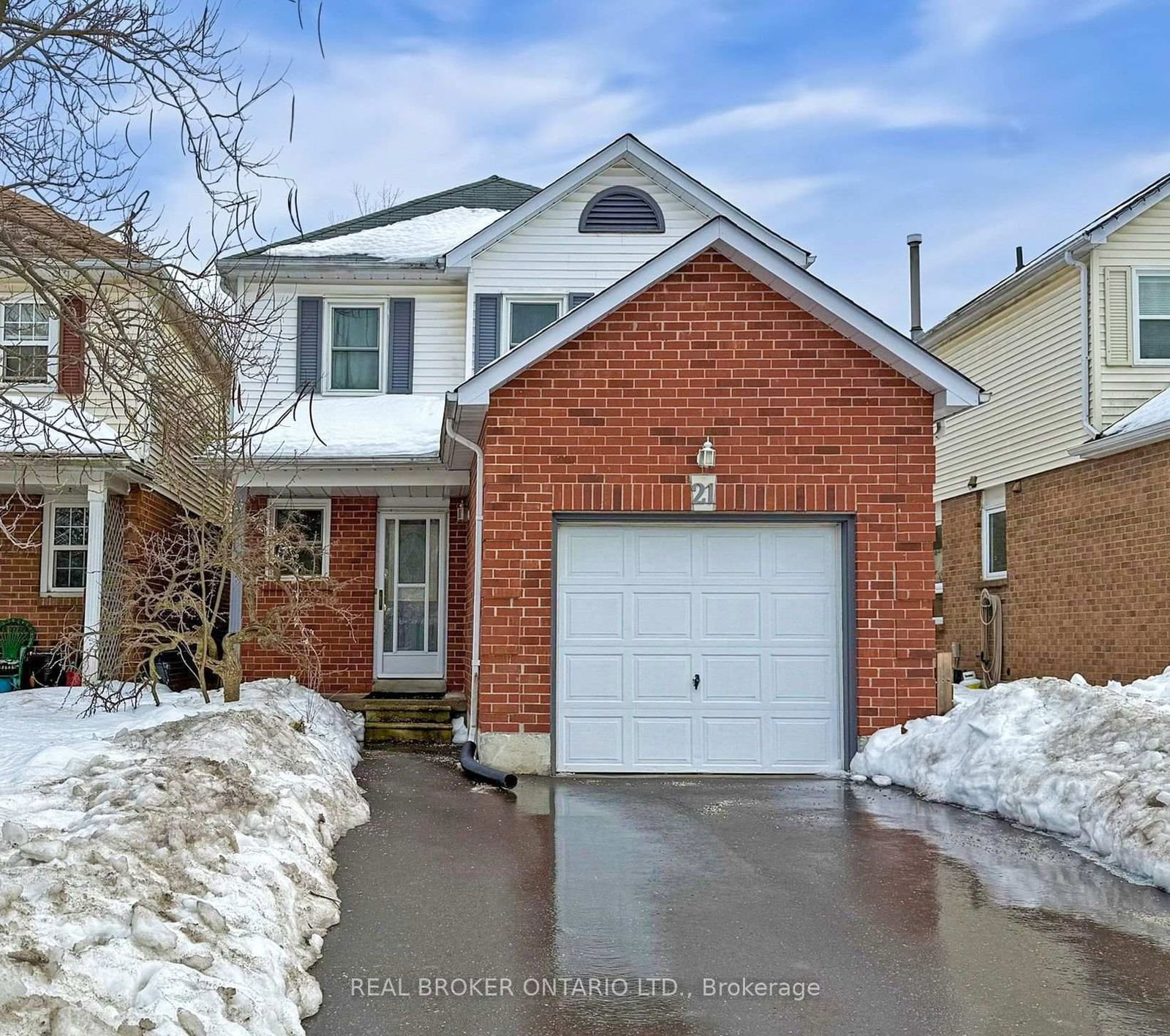 Detached House for sale at 21 Prout Drive, Clarington, Bowmanville, L1C 4A3 - MLS: E11991283