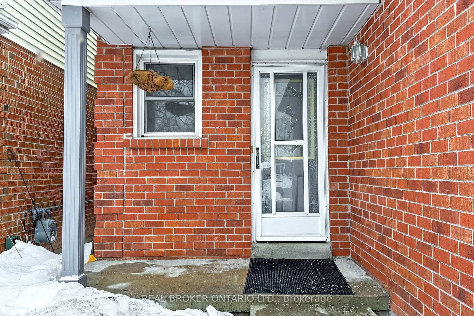 Detached House for sale at 21 Prout Drive, Clarington, Bowmanville, L1C 4A3 - MLS: E11991283