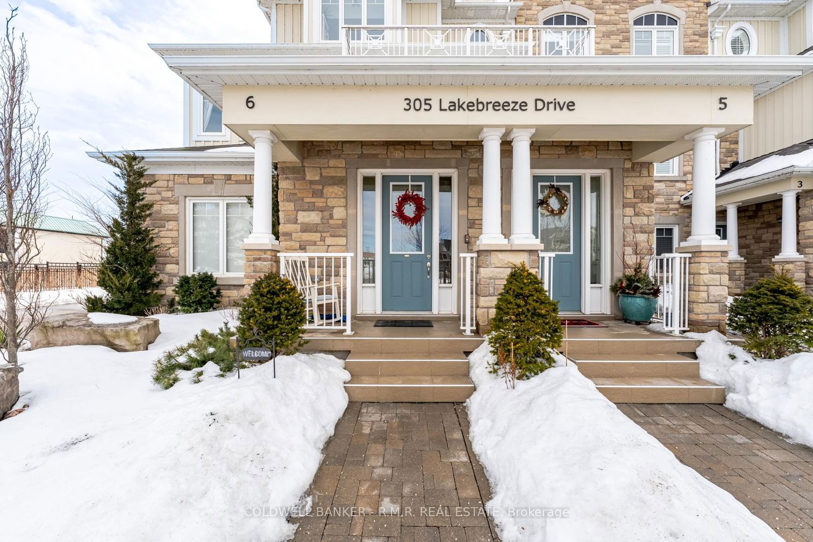Property at 305 Lakebreeze