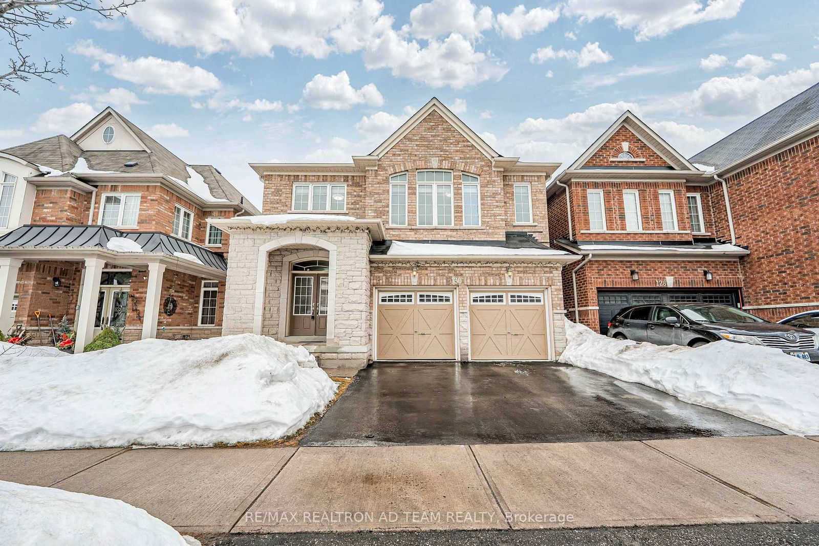 Detached House for sale at 130 Elliottglen Drive, Ajax, Northeast Ajax, L1Z 0G9 - MLS: E11991357