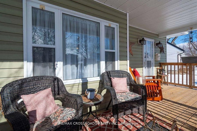 154 Admiral Rd, Ajax, L1S 2P1 | Image 2