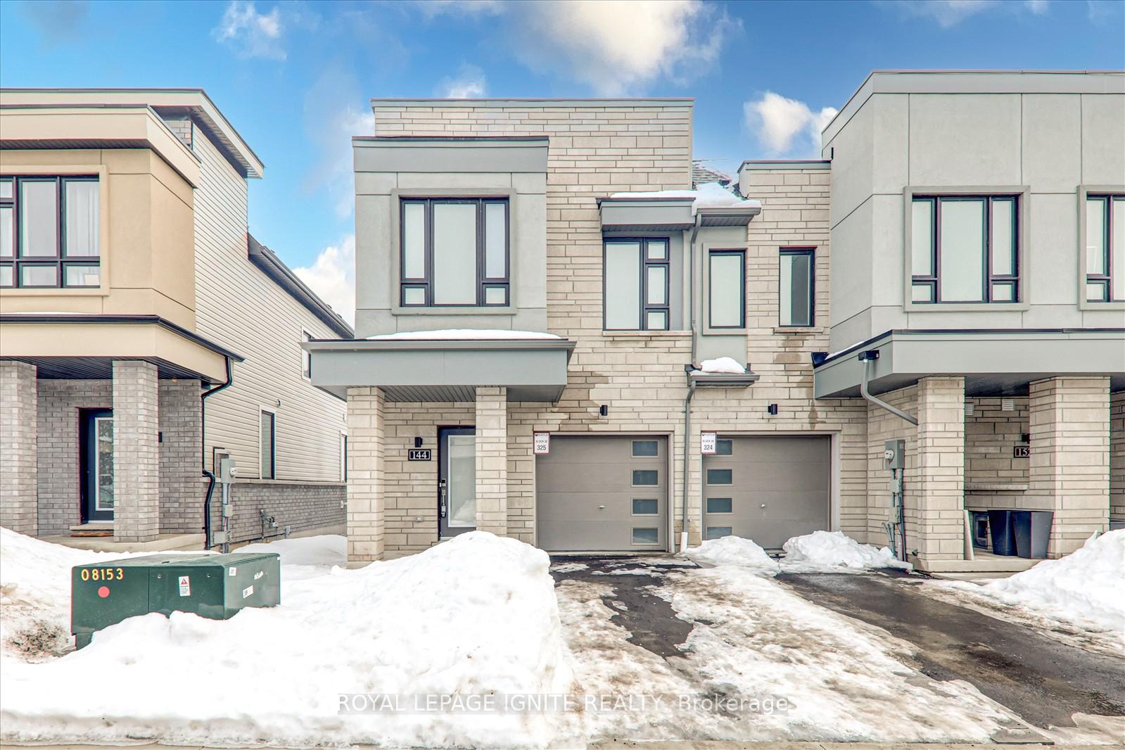 Townhouse for sale at 144 Sailors Landing, Clarington, Bowmanville, L1C 7G4 - MLS: E11992052