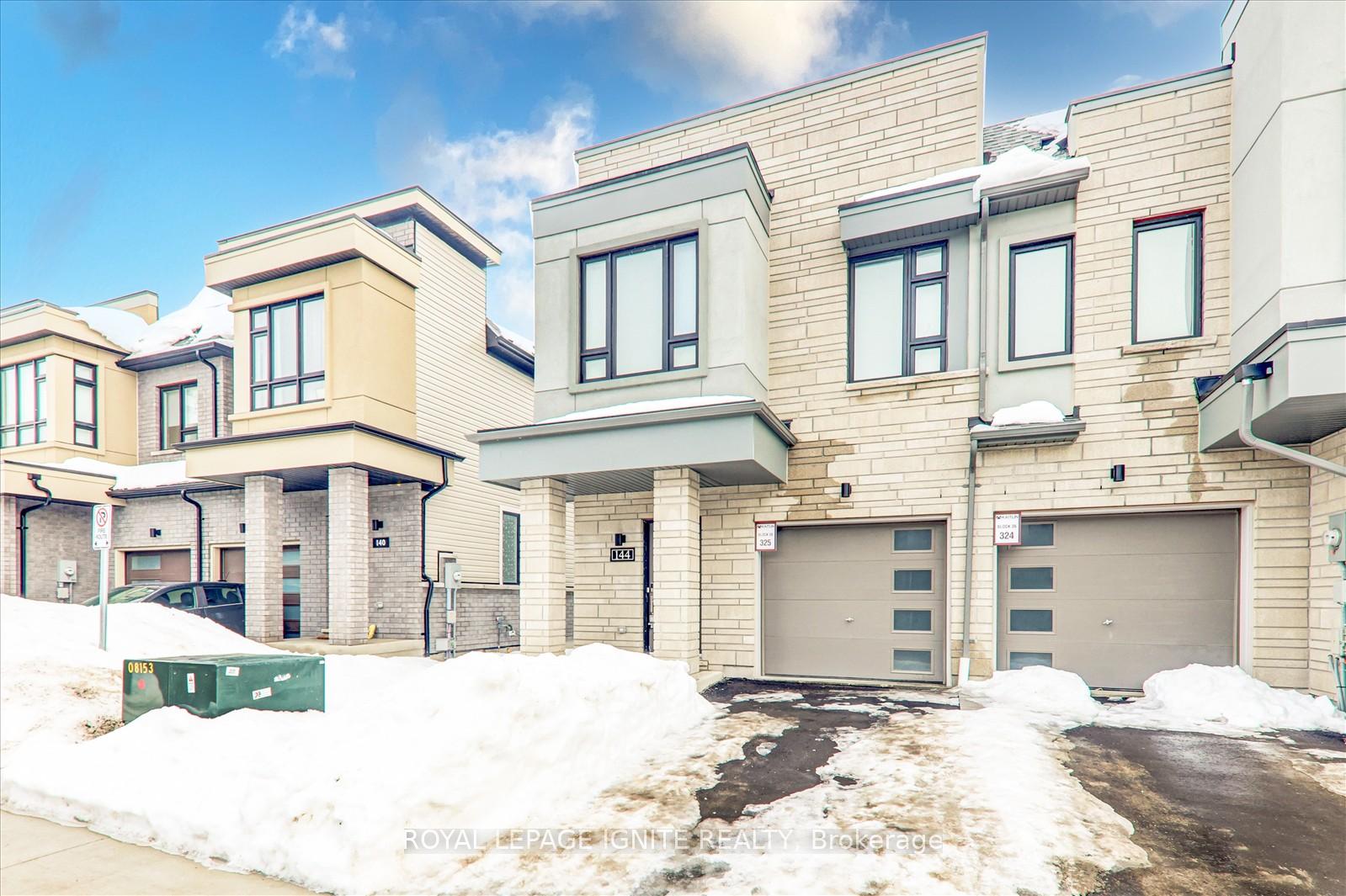 Townhouse for sale at 144 Sailors Landing, Clarington, Bowmanville, L1C 7G4 - MLS: E11992052