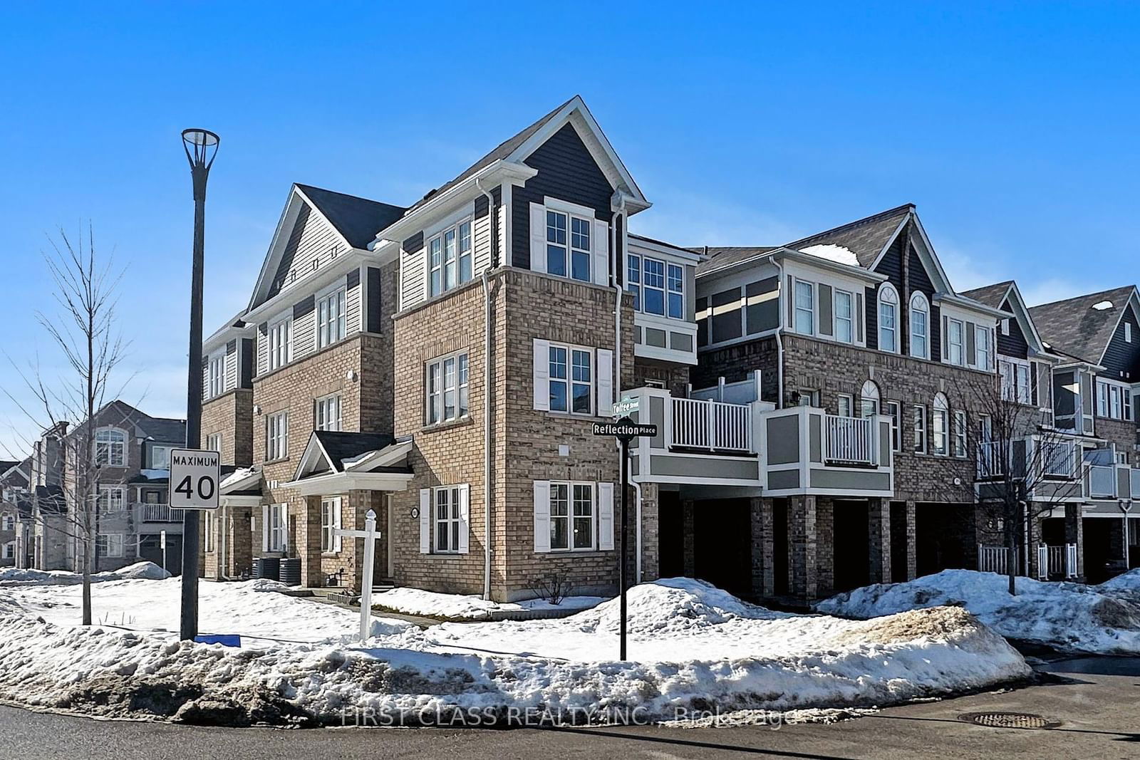 Townhouse for sale at 1055 Reflection Place, Pickering, Rural Pickering, L1X 0E8 - MLS: E11992564