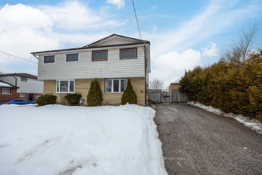 Semi-Detached House sold at 80 Little Avenue, Clarington, Bowmanville, L1C 1K1 - MLS: E11993231