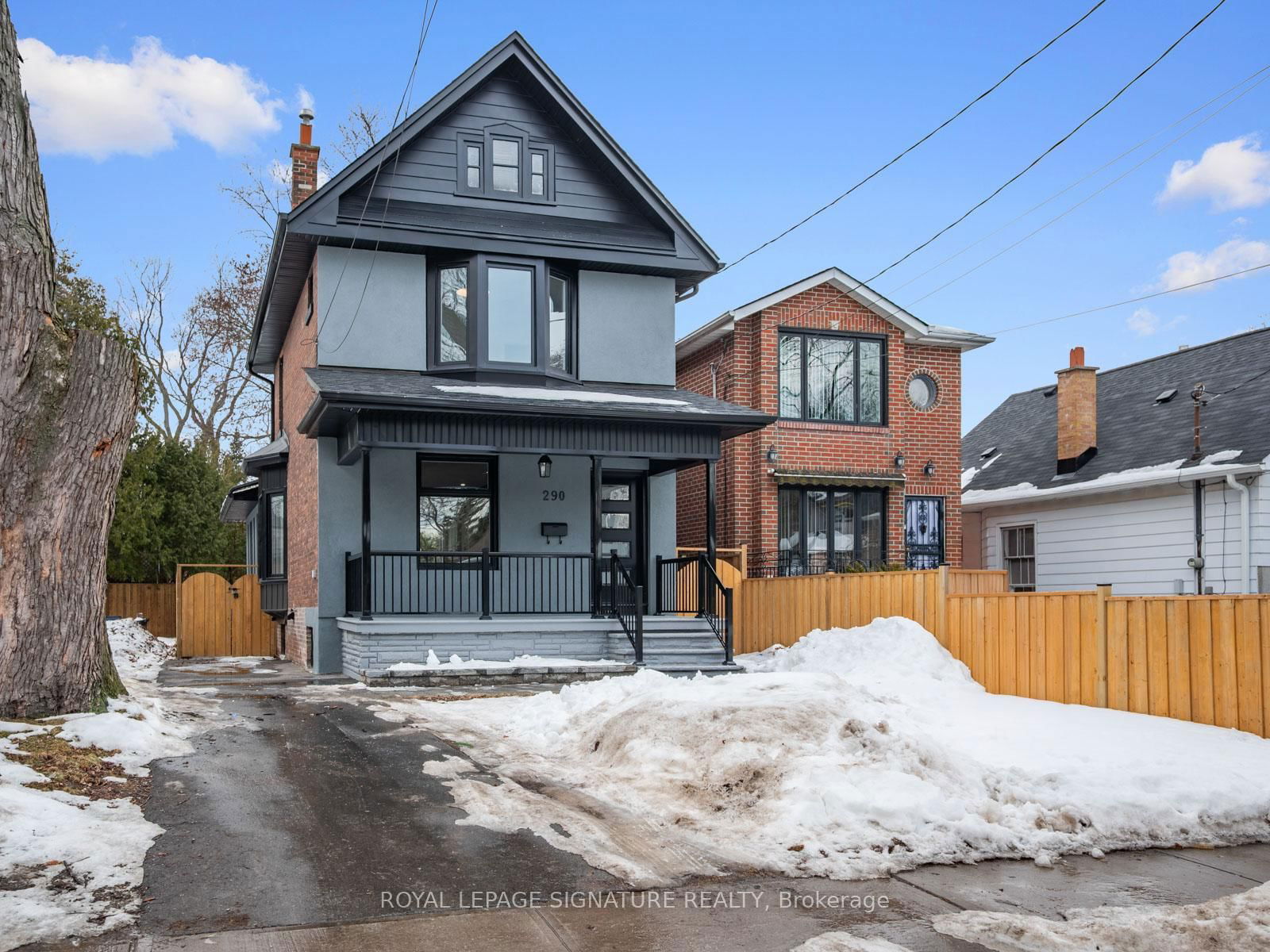 Detached House for sale at 290 Chisholm Avenue, Toronto, Woodbine-Lumsden, M4C 4W7 - MLS: E11993584